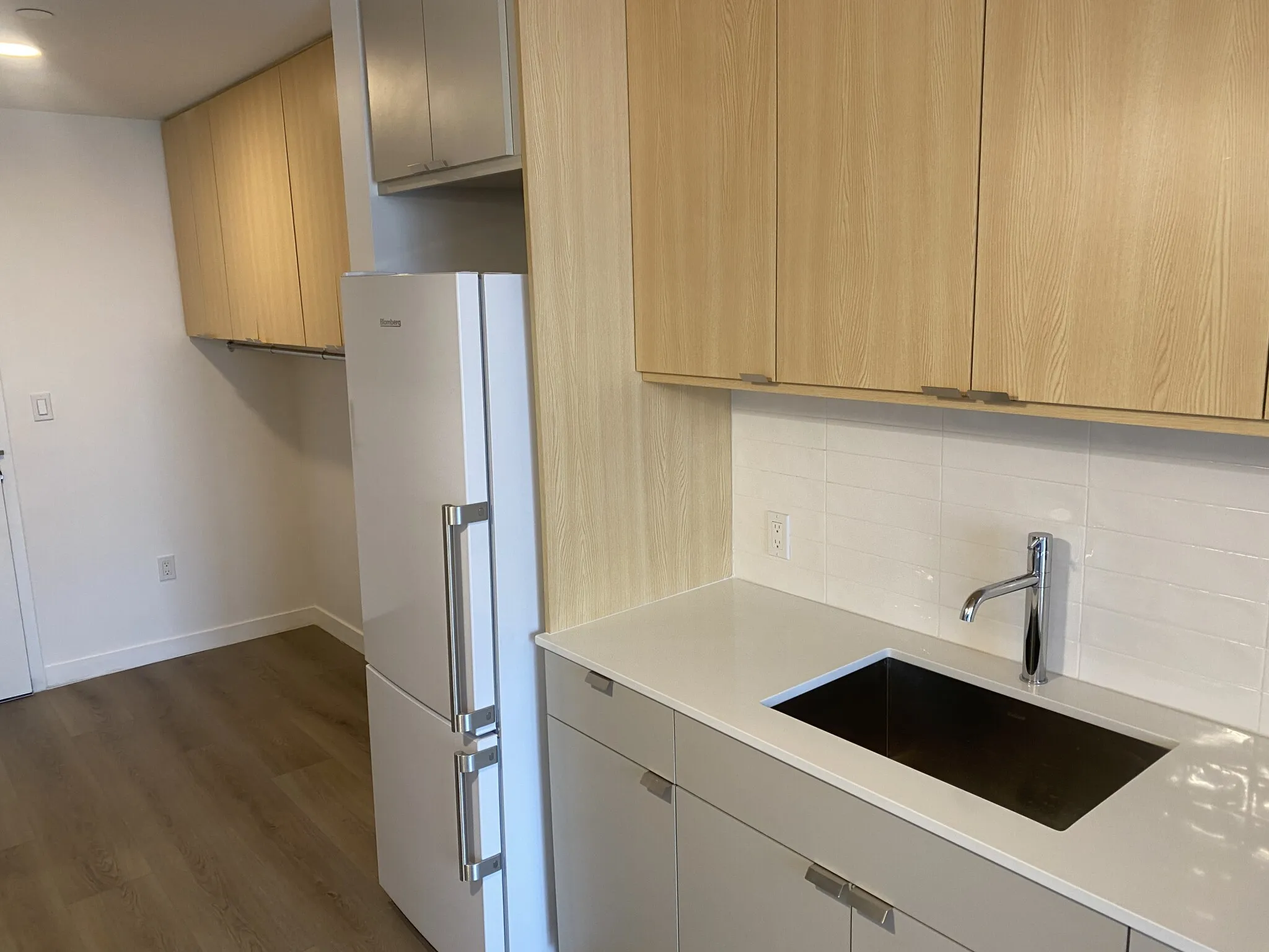 154 Broadway, East Somerville