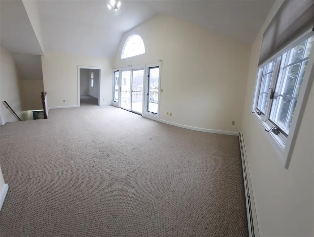 715 Main, Hanover
