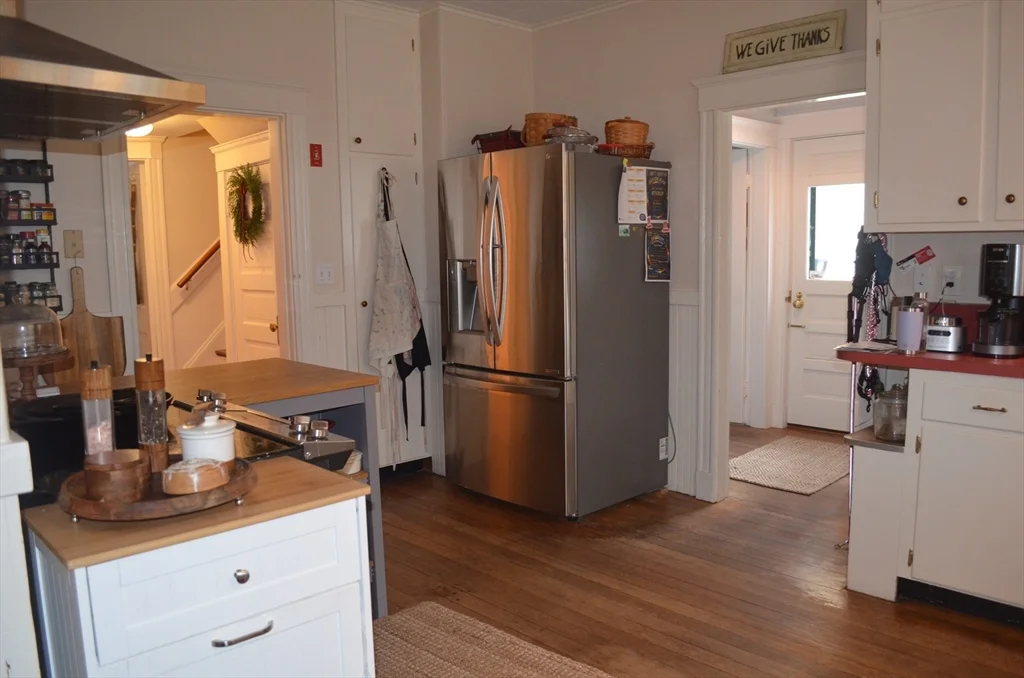 10 Berwick Rd, Lexington