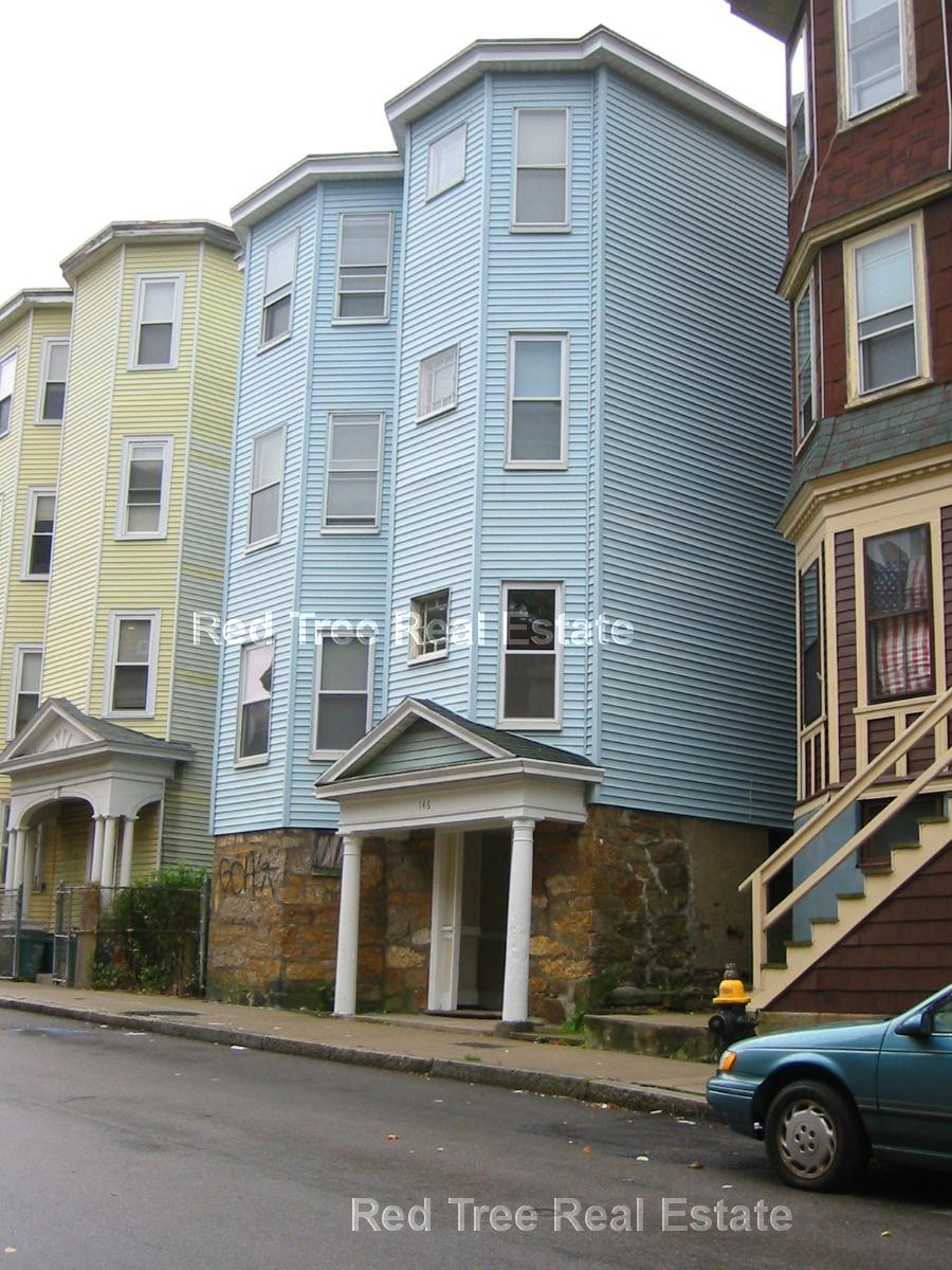 5 bed, 1 bath apartment for rent at 146 Hillside St Unit 1, Mission Hill — photo 28 of 28