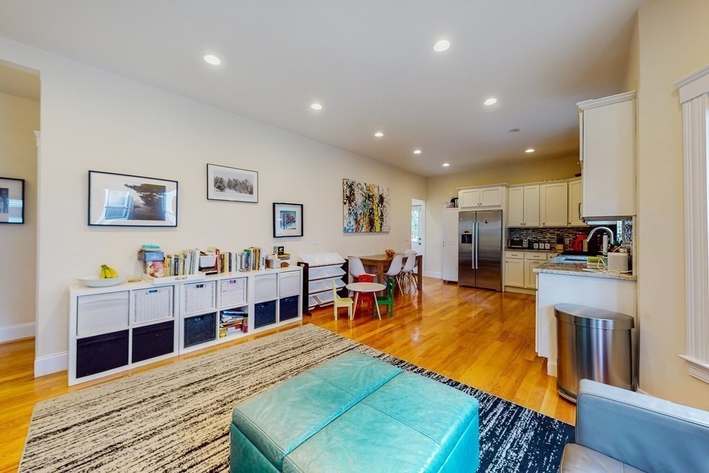 259 Willow Ave, Ball Square