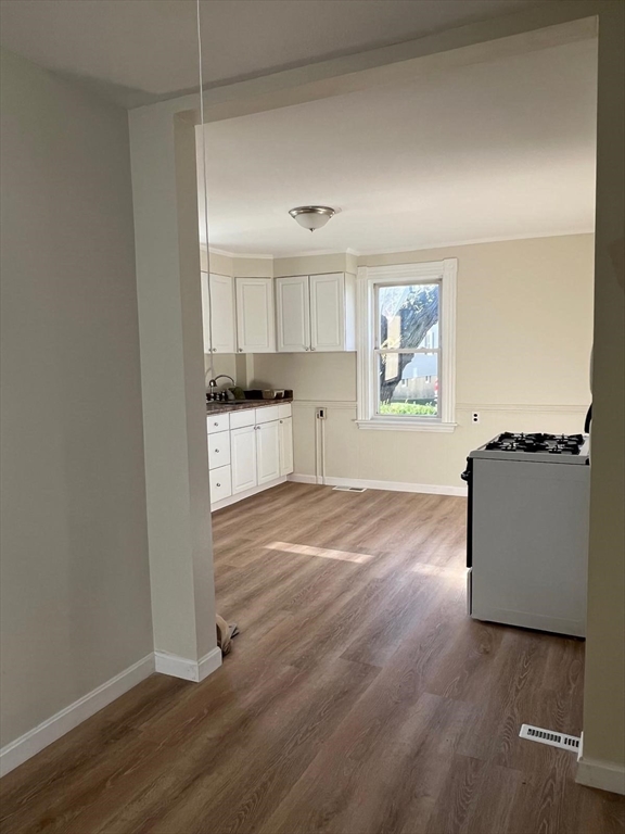 6 Wheeler St, Peabody