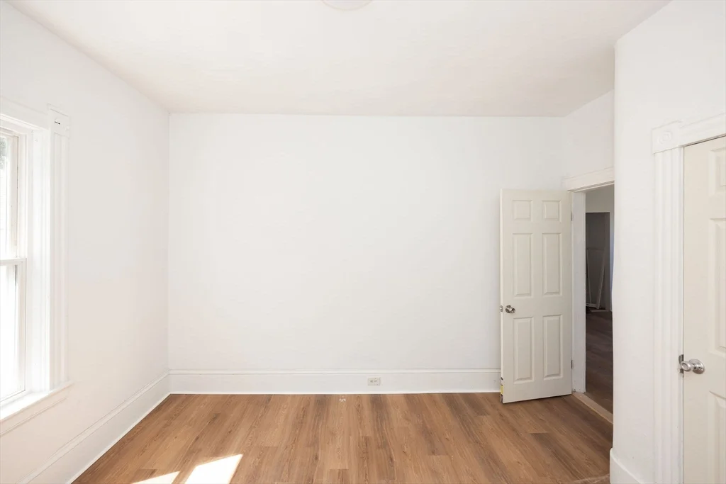 6 Vernon Street Pl, Worcester