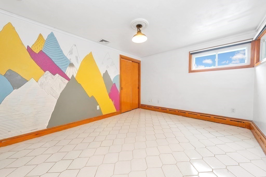 61 Montmorenci Ave, East Boston