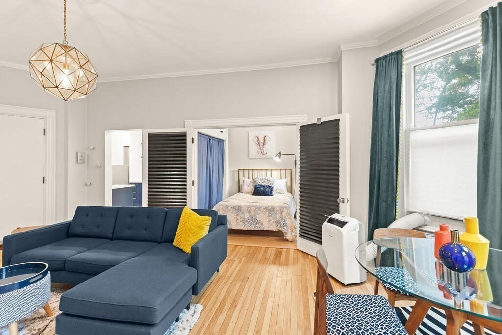 473 Beacon St, Back Bay