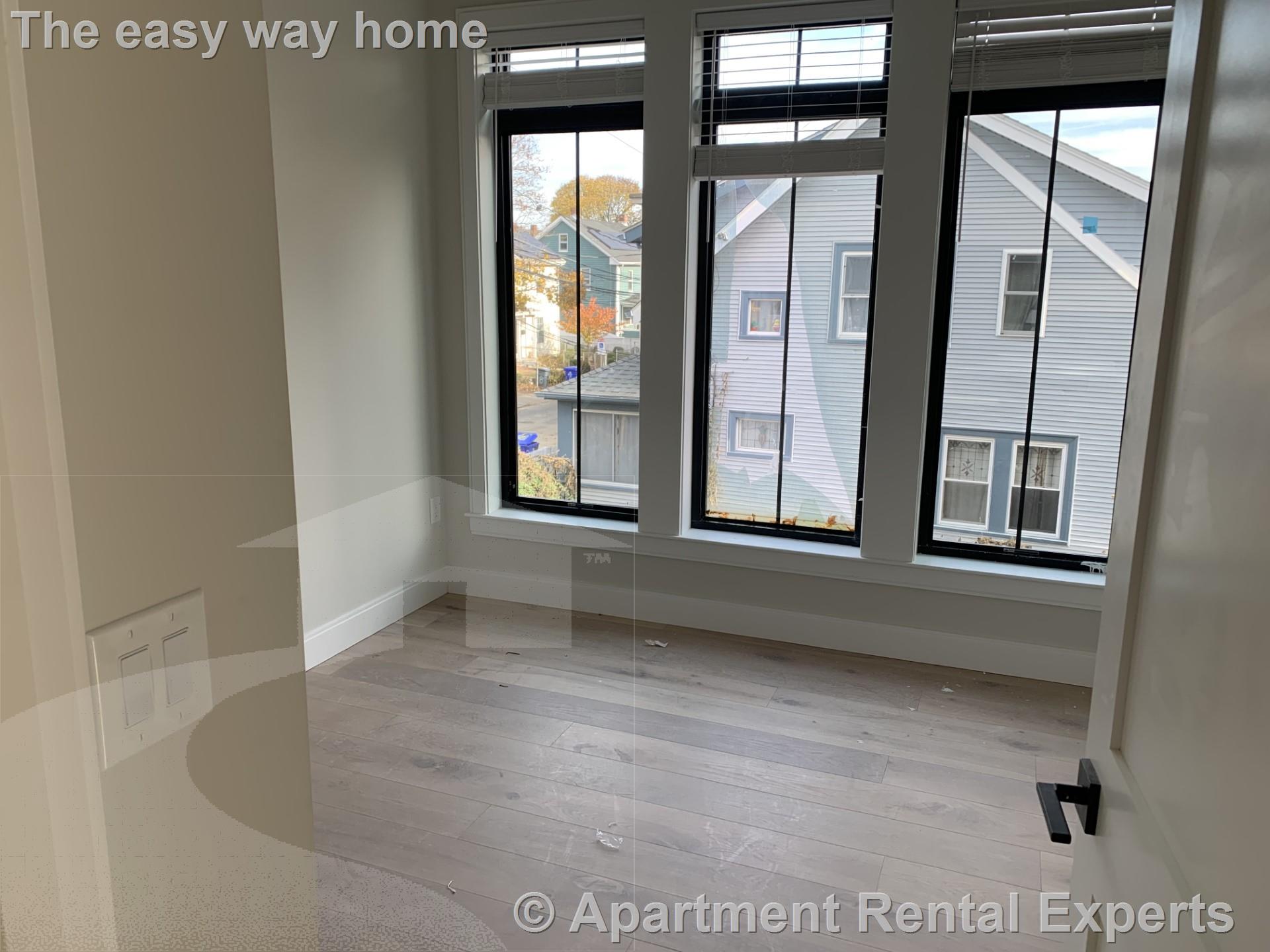 157 Everett St, Allston