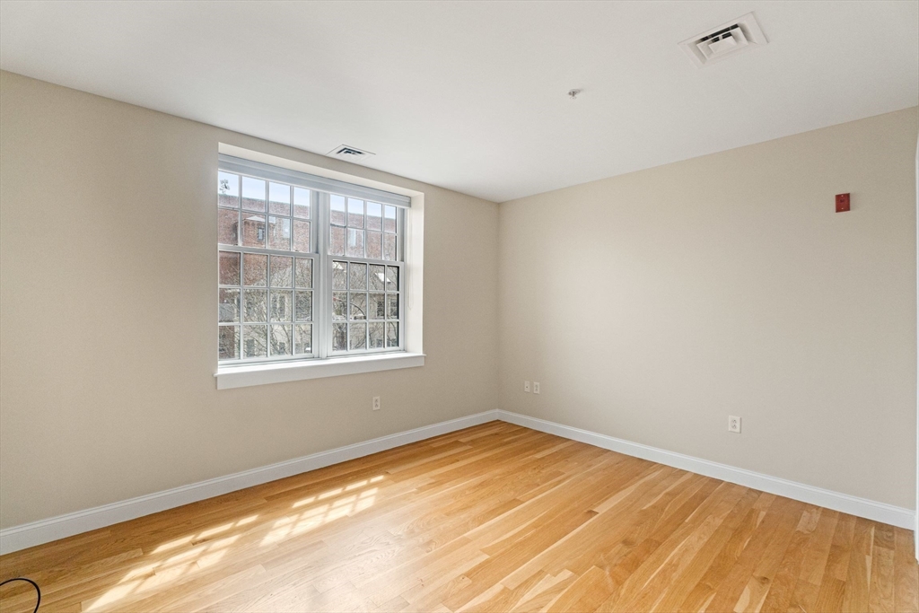 1 Russell St, Cambridge