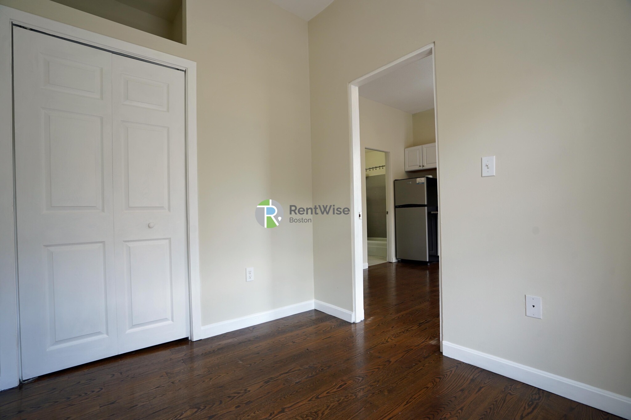 538 East Broadway, South Boston