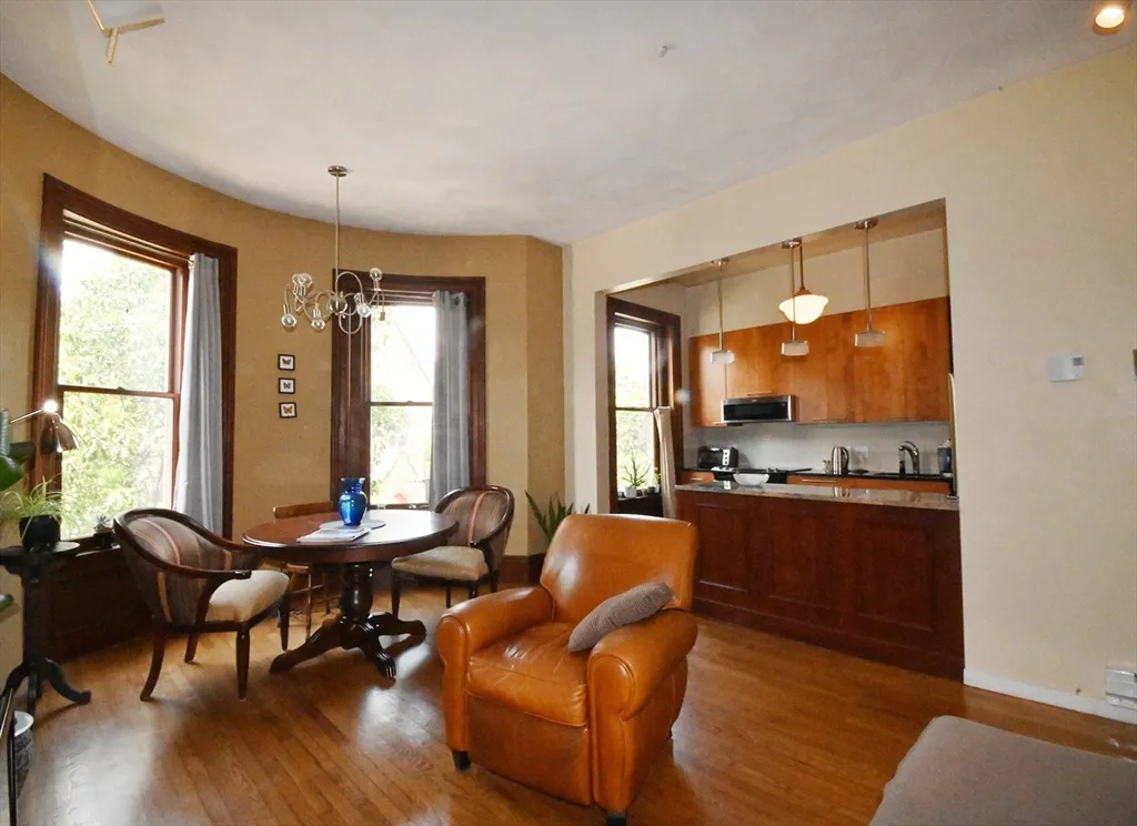 486 Columbus Ave, South End