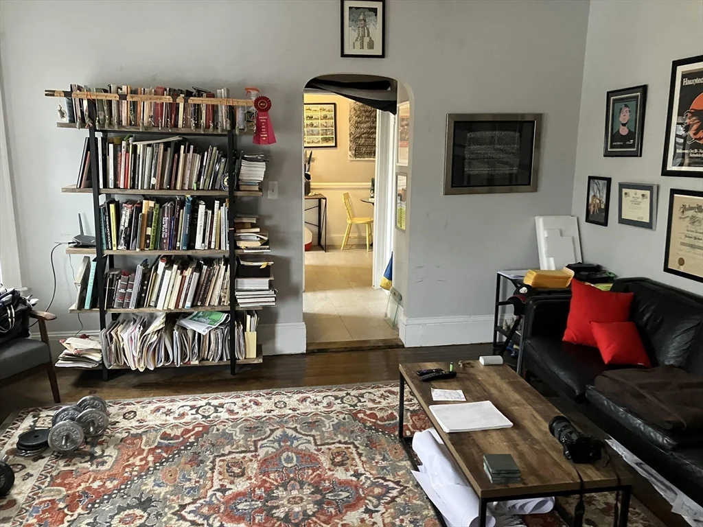 1109 Broadway, Teele Square