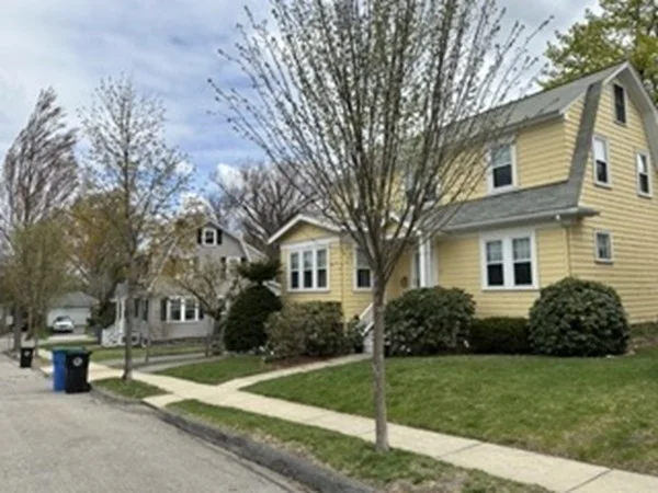 10 Bellevue Rd, Payson Park