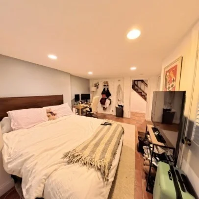 77 Columbus Ave, Union Square