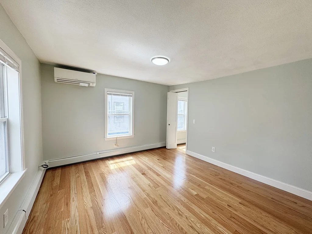7 Sumner Pl, East Boston