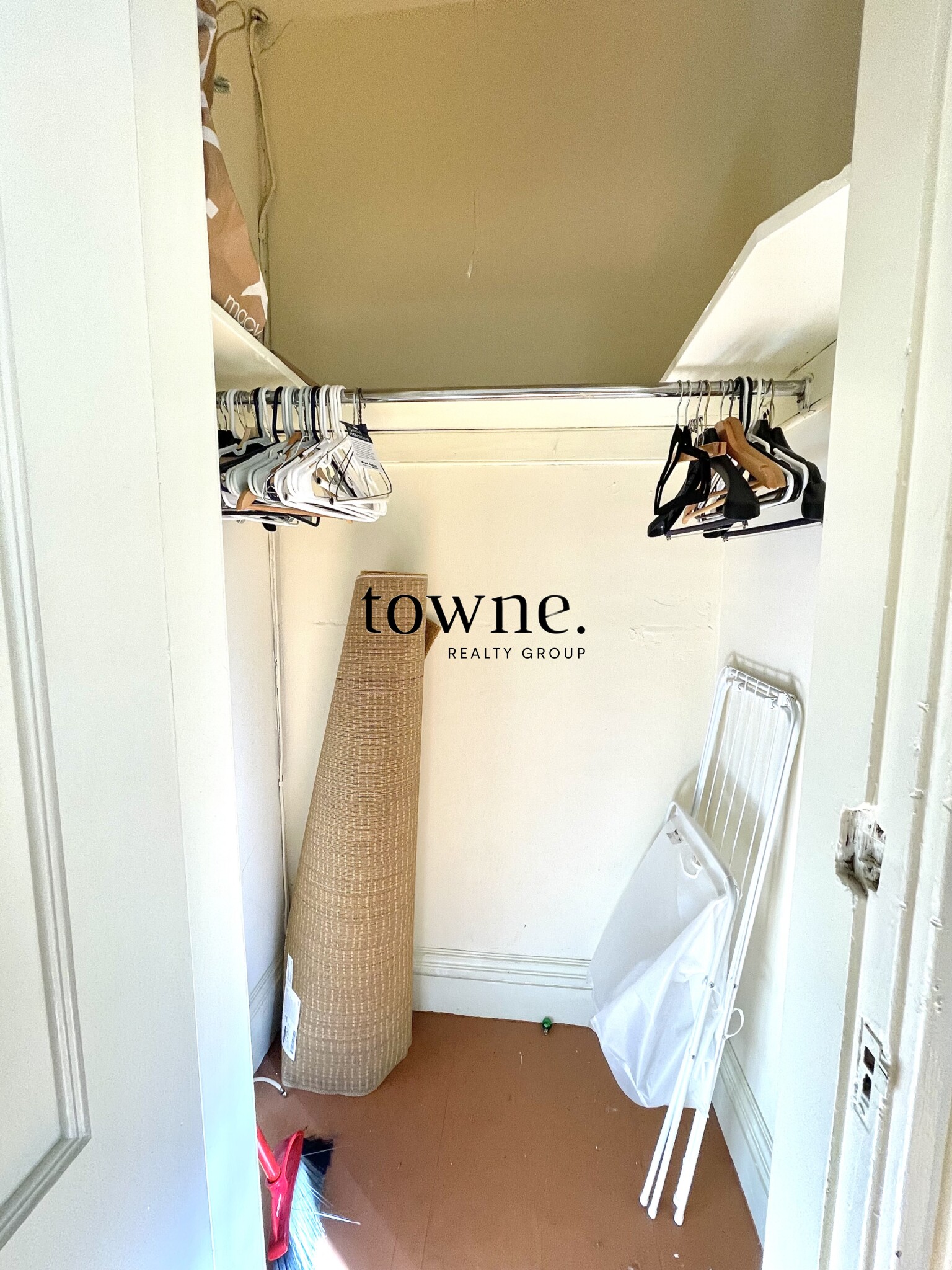 19 Queensberry St, Fenway