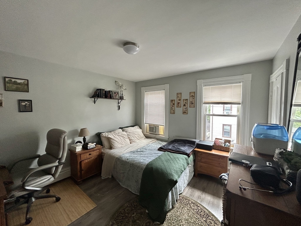 4 Swetts Ct, Watertown