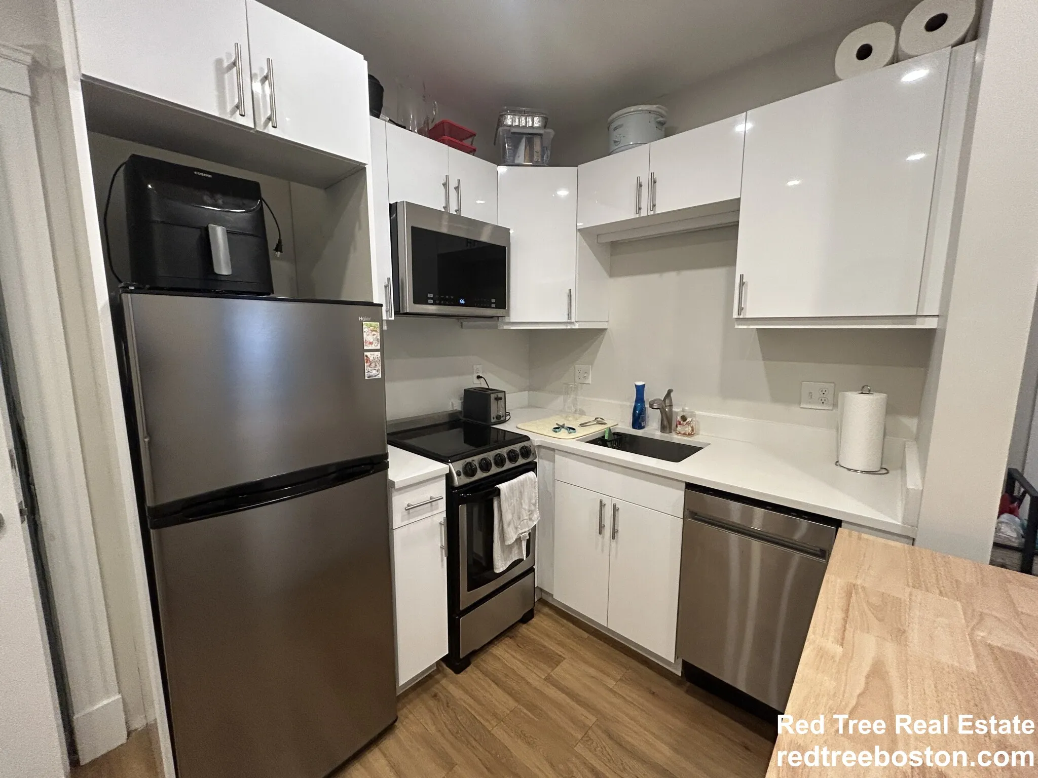 829 Beacon St, Fenway