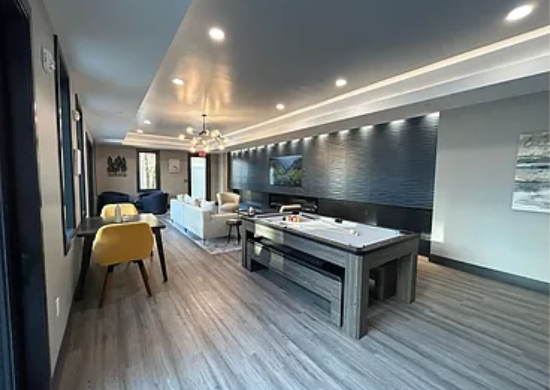 656 Saratoga St, East Boston