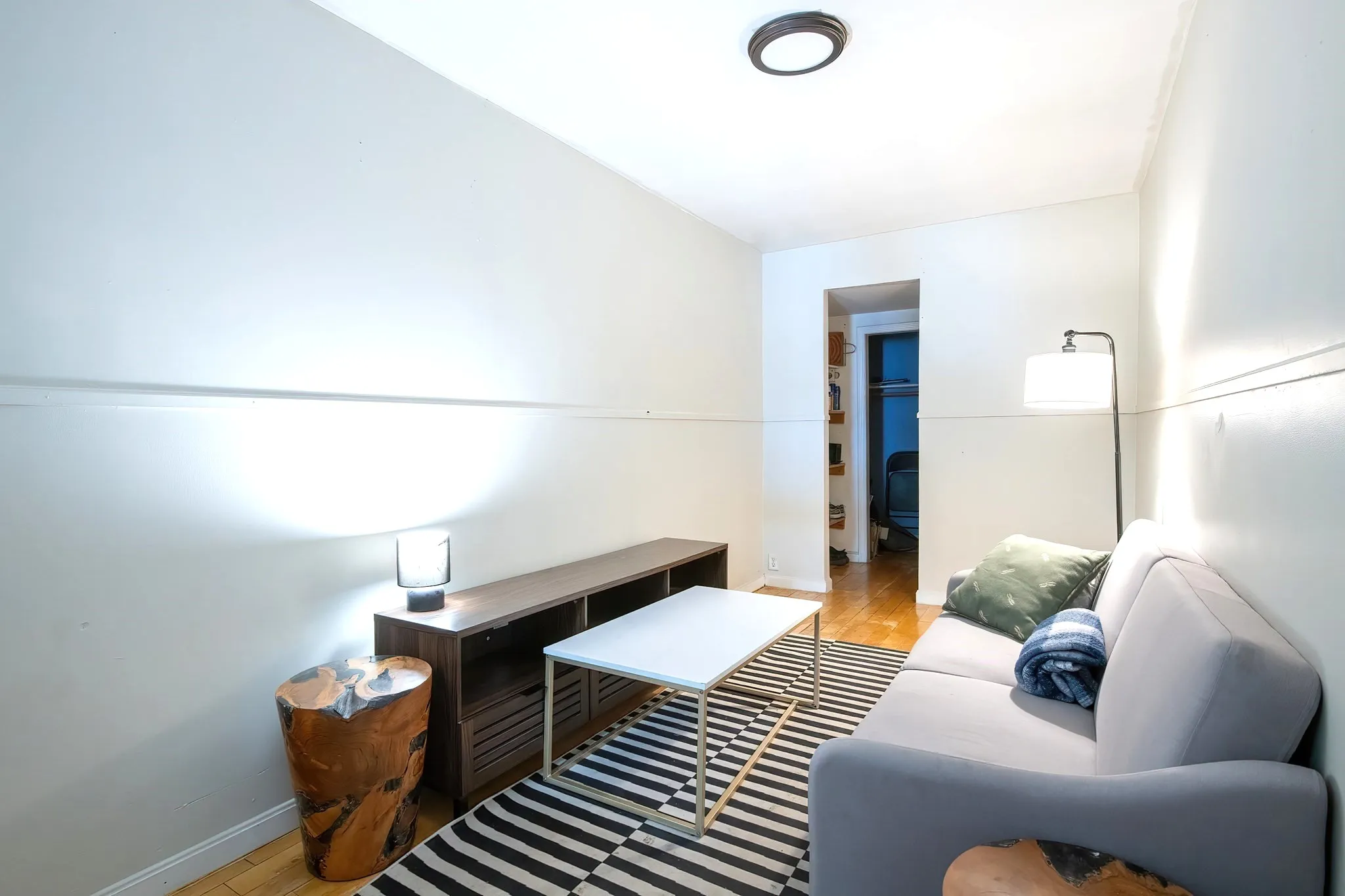 5 Linden St, Allston