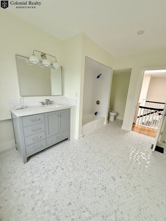 1716 Beacon St, Beaconsfield