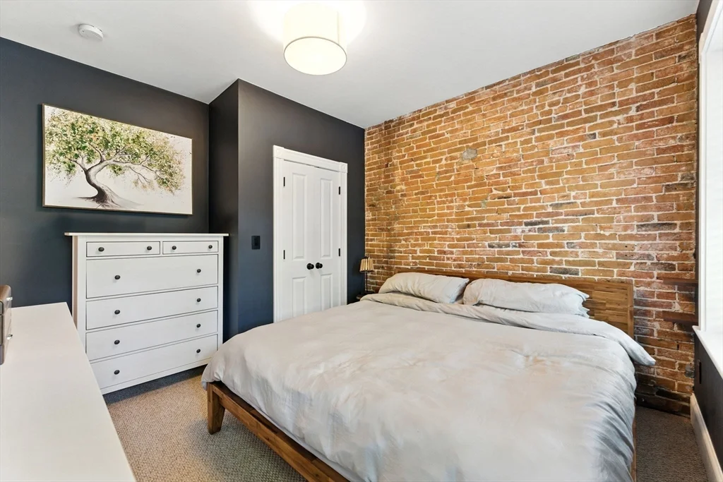 19 Medford St, Chelsea