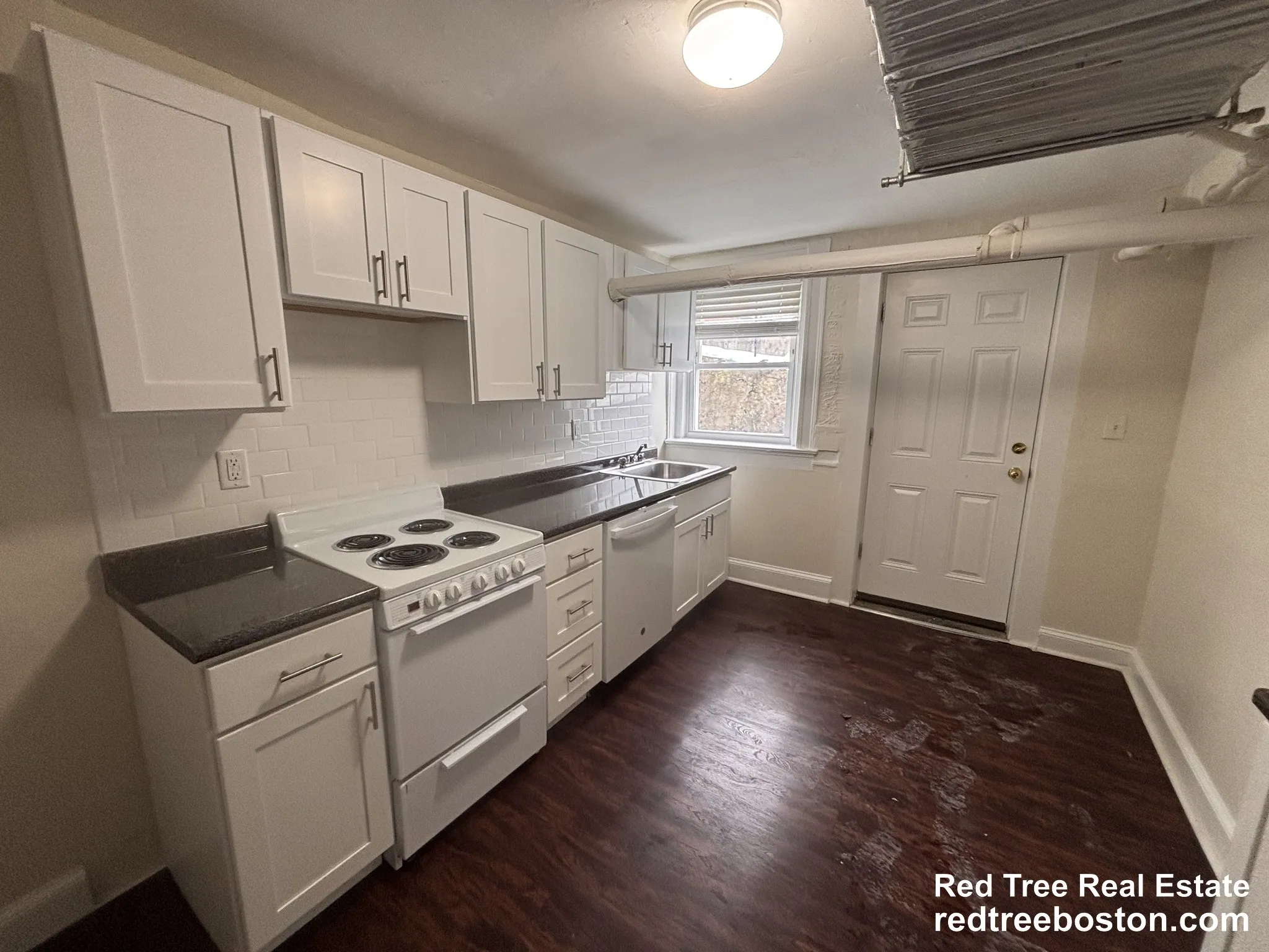 7 Mount Hood Rd, Brighton