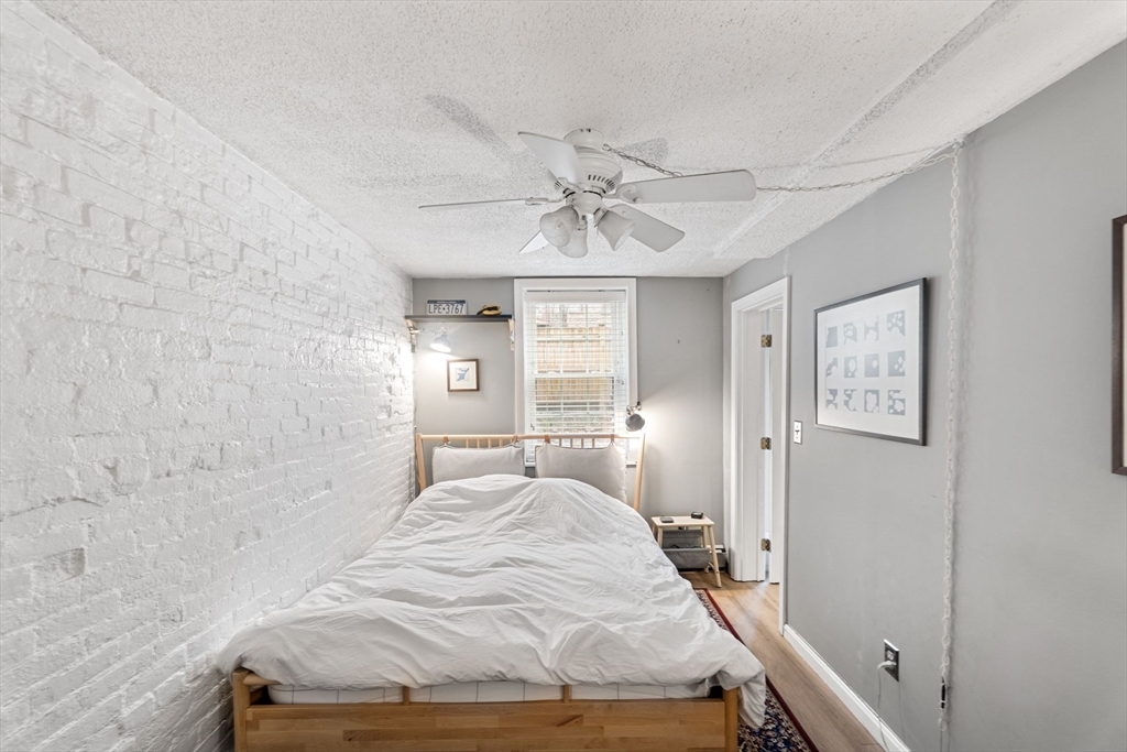 81 Waltham St, Boston