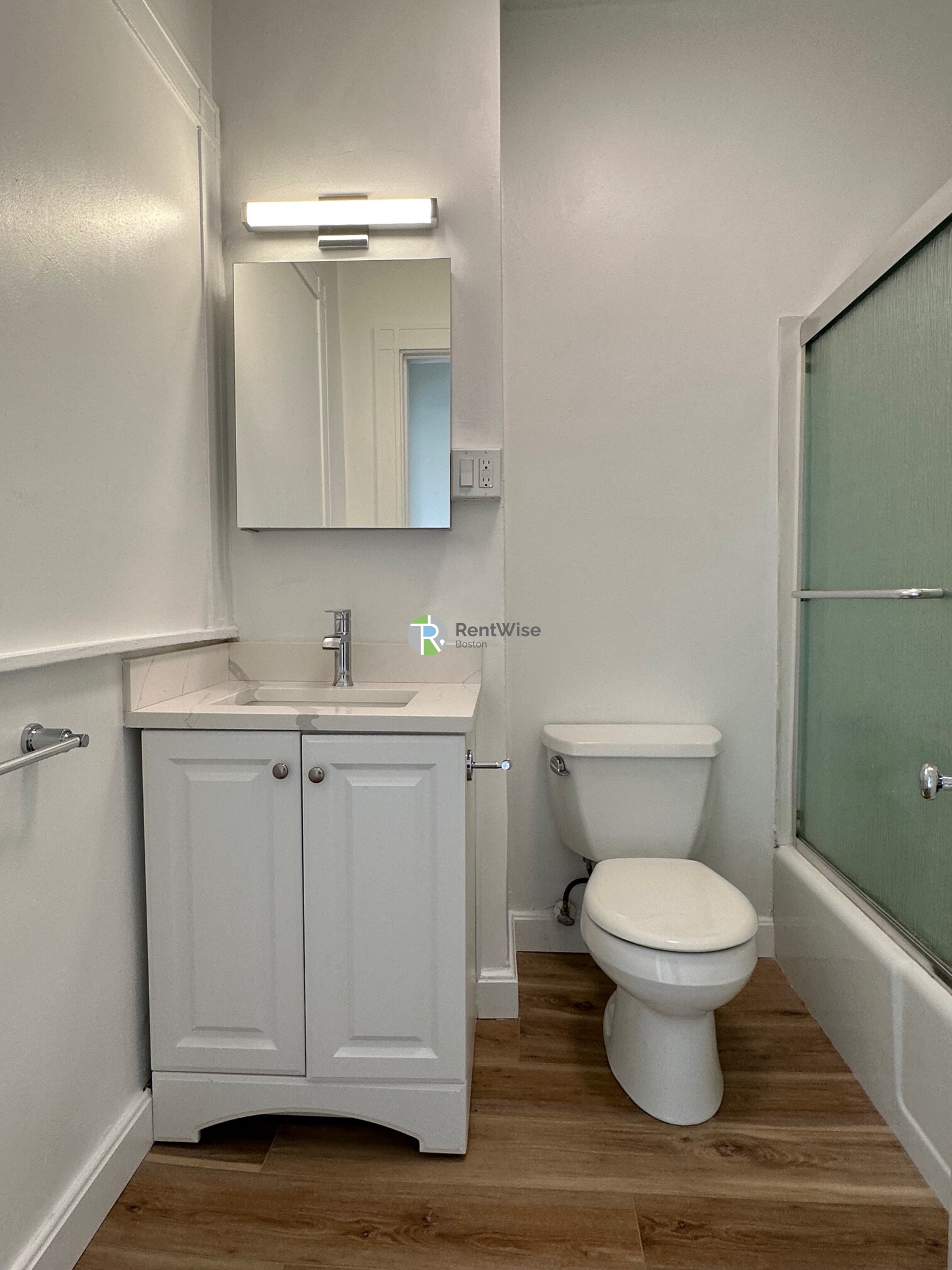 230 Walnut St, Newtonville