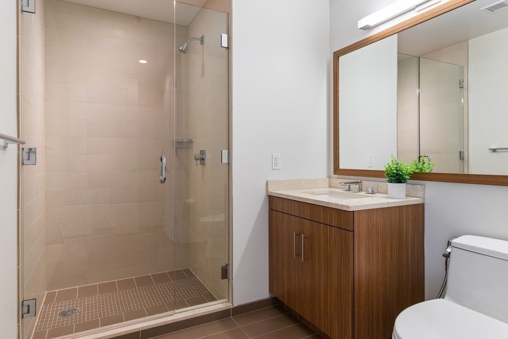 580 Washington St, Downtown