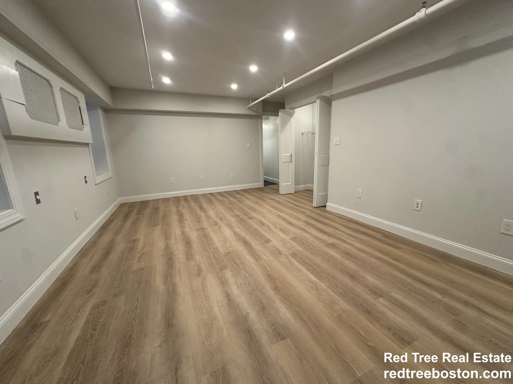 2 Joy St, Beacon Hill