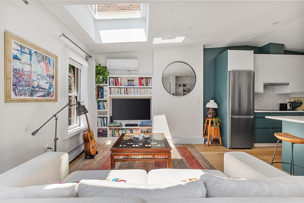 201 West Springfield, South End