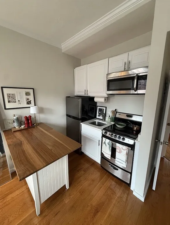 200 Warren Ave, South End