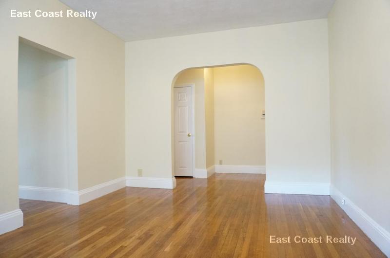 41 Chestnut Hill Ave, Brighton