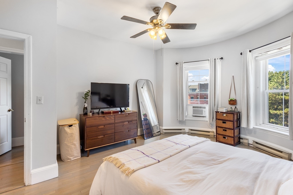 762 Tremont St, South End