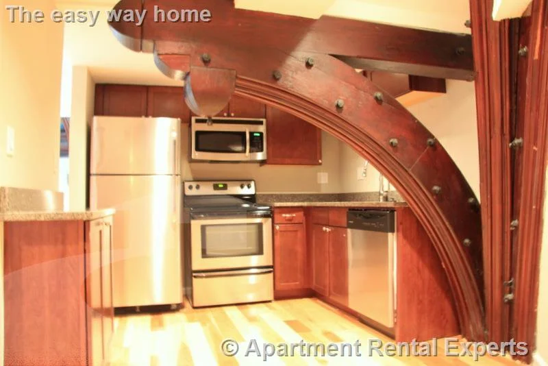 17 Bow St, Union Square