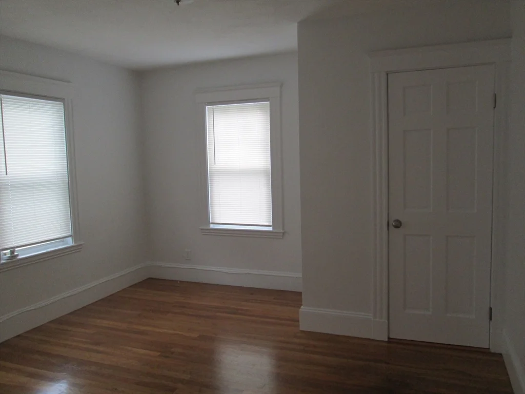 83 Webster St, Arlington