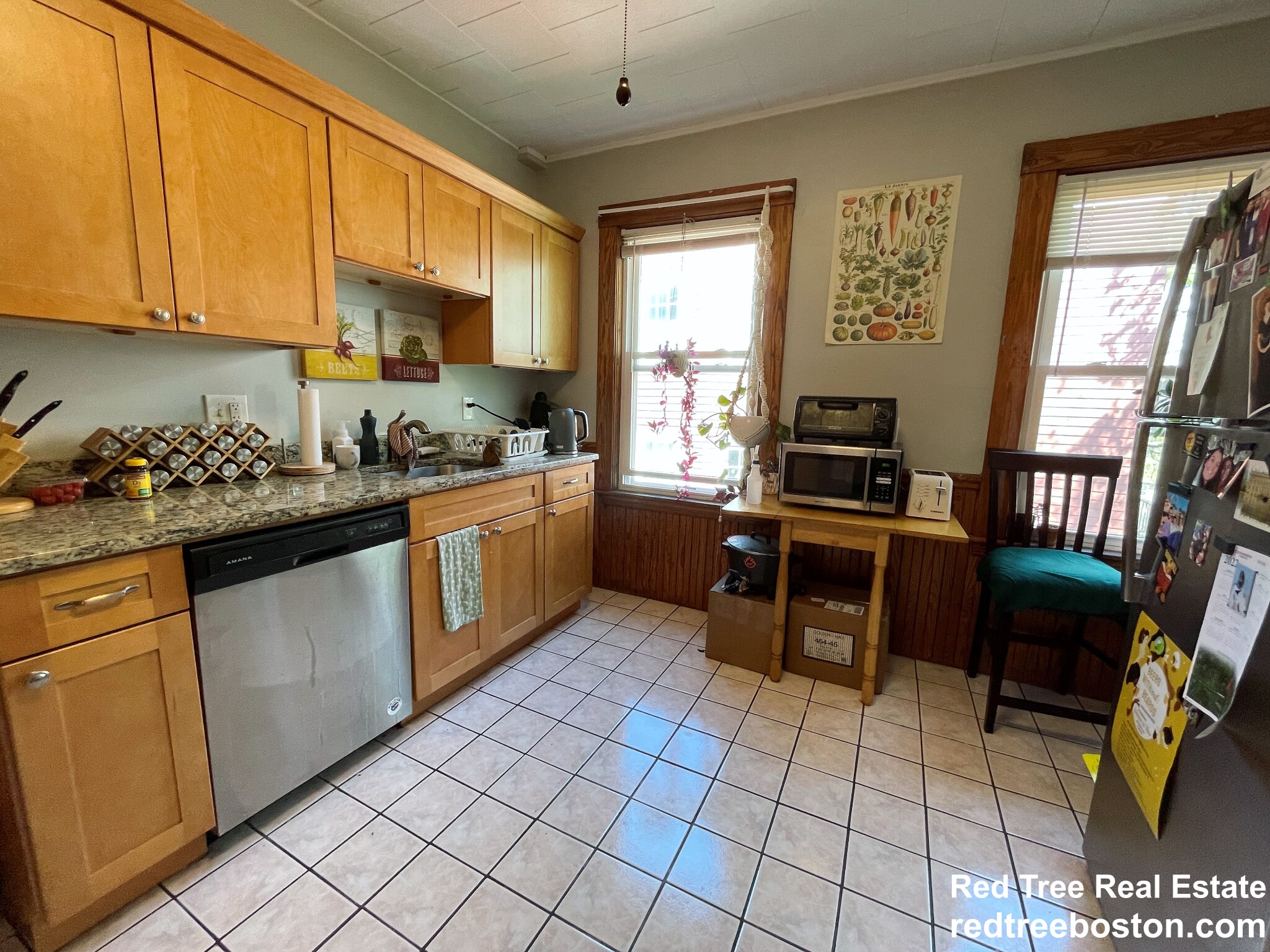 11 Parkton Rd, Jamaica Plain