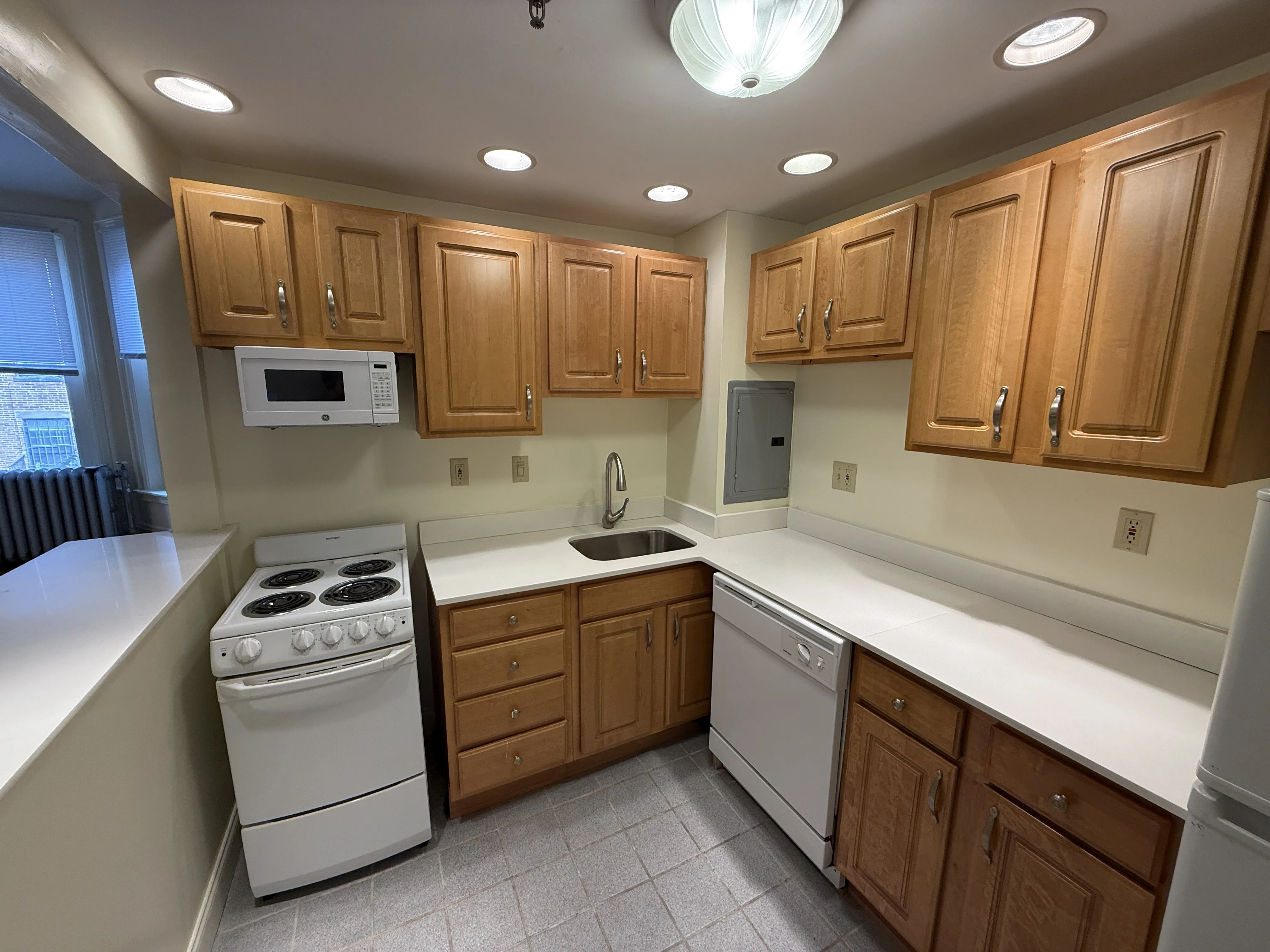 379 Commonwealth Ave, Back Bay