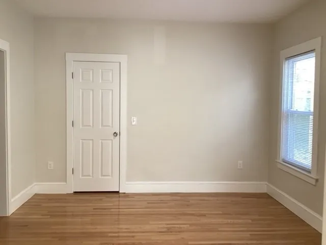 37 Brook St, Central Village