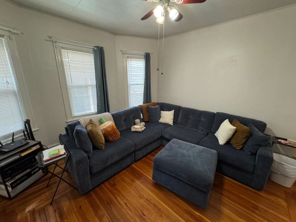 296 Highland Ave, Powder House Square