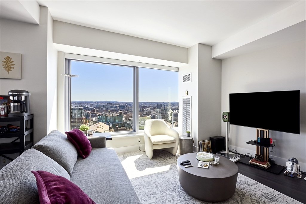 110 Stuart St, Back Bay