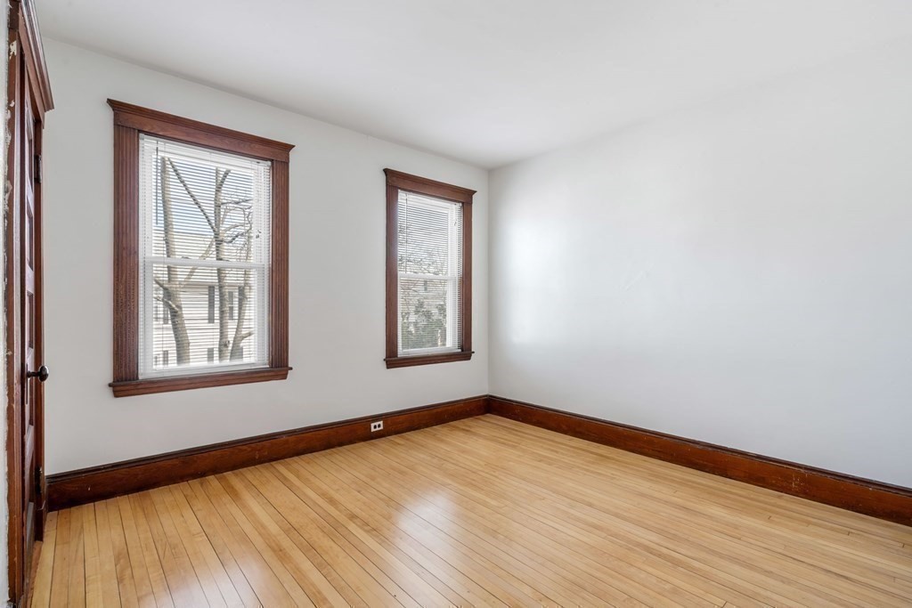 172 Beech St, Belmont