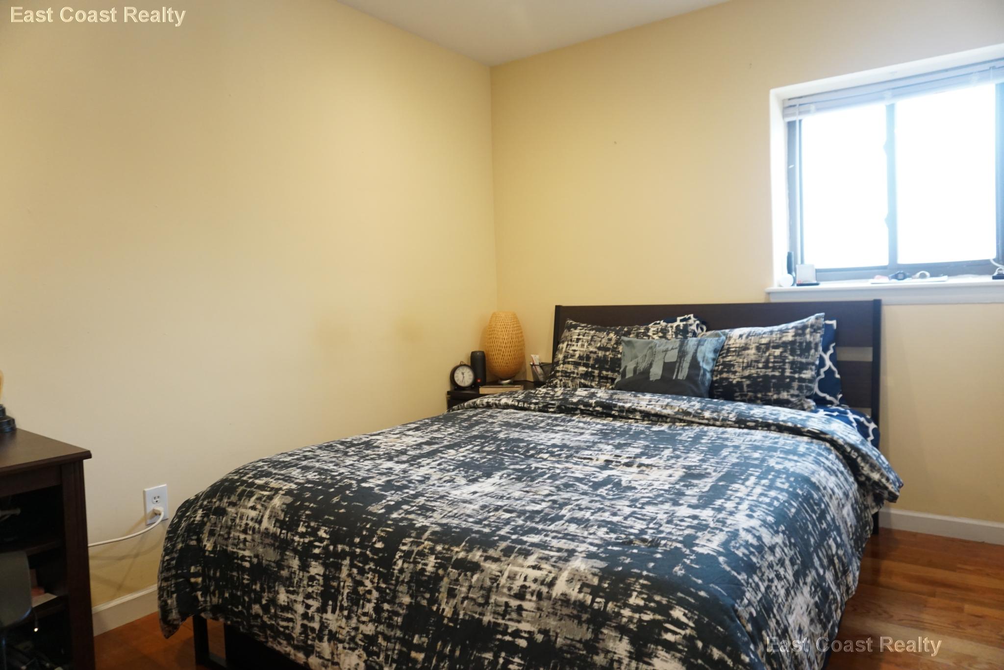 1200 Commonwealth Ave, Brighton