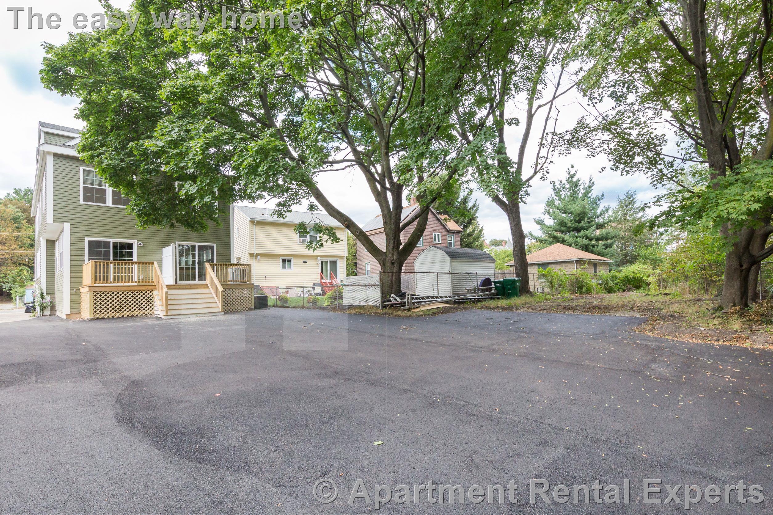 217 Arlington St, West Medford