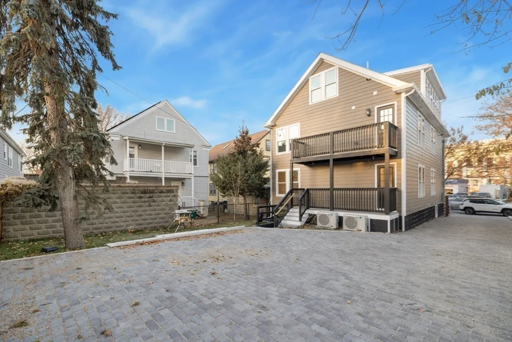157 Boston Ave, West Somerville