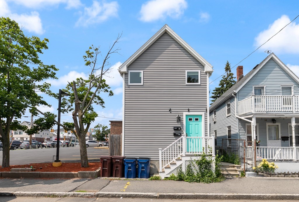 25 Beachland Ave, Revere Beach