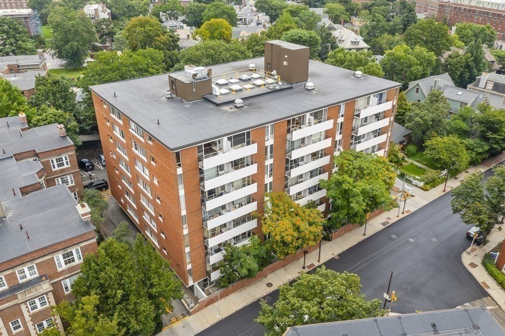 29 Concord Ave, Harvard Square