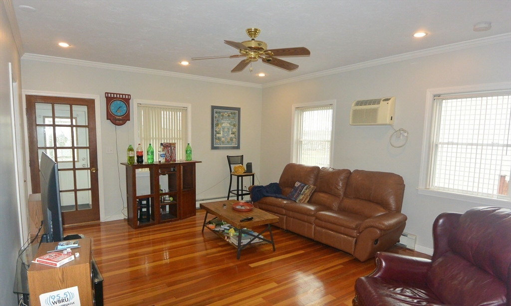 56 Westminster Ave, Watertown