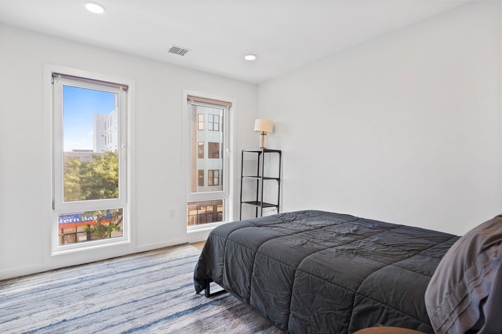 457 W Broadway, South Boston