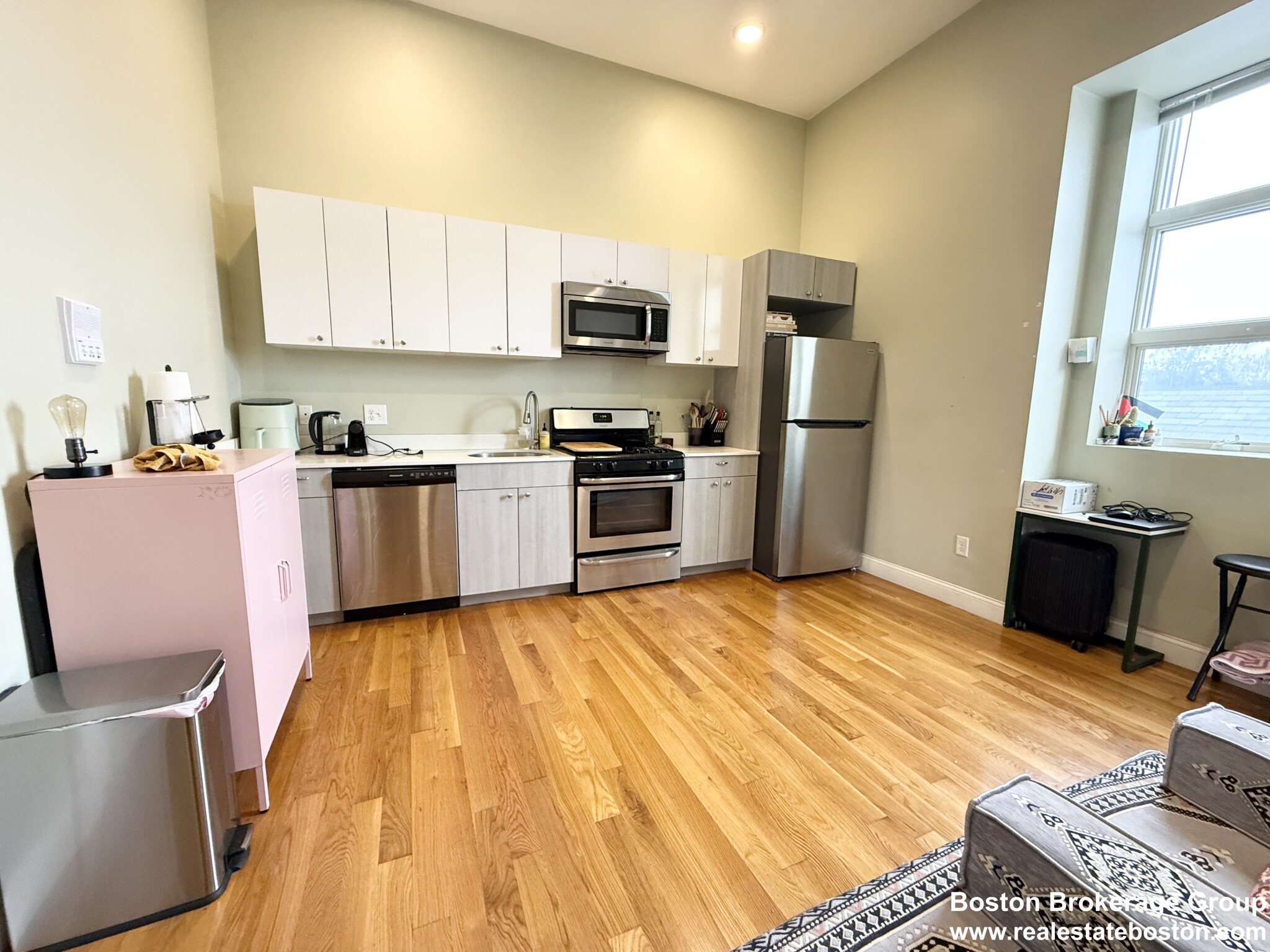 409 Dudley St, Roxbury