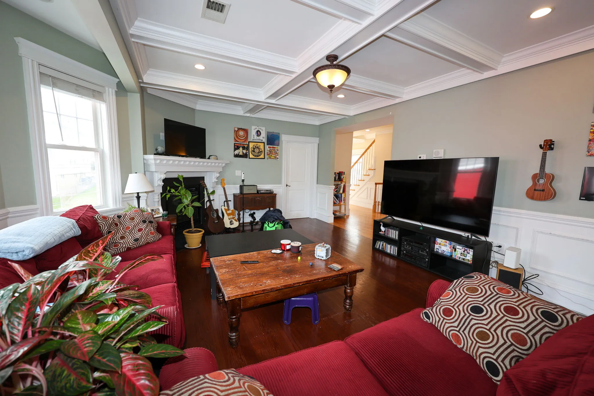 127 Nonantum St, Oak Square